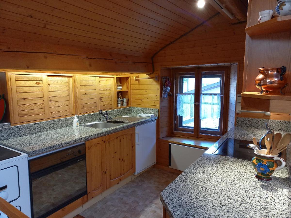 Confortevole Mansarda Di Montagna Poschiavo Dış mekan fotoğraf