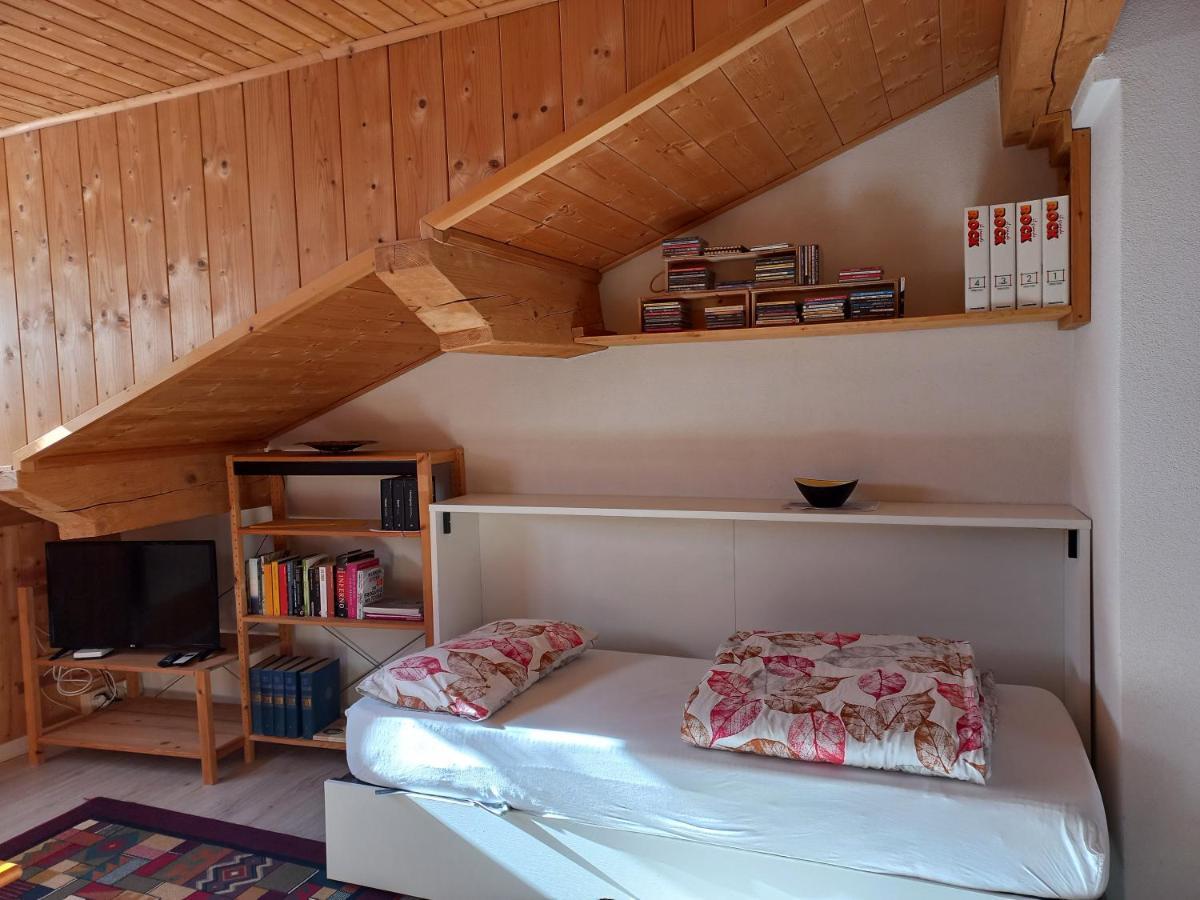 Confortevole Mansarda Di Montagna Poschiavo Dış mekan fotoğraf