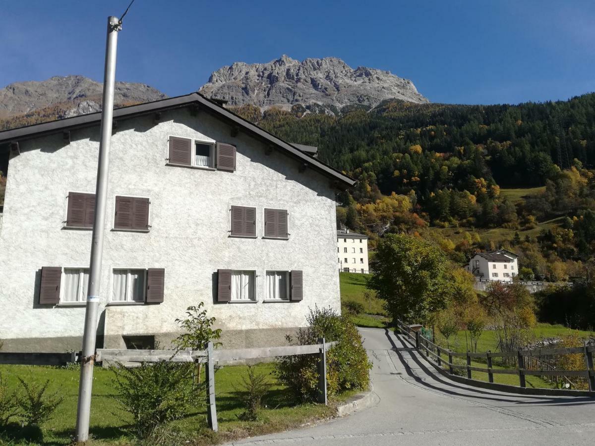 Confortevole Mansarda Di Montagna Poschiavo Dış mekan fotoğraf